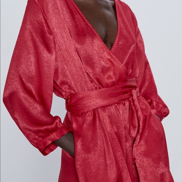 Satin red jumpsuit - Picture 2 of 8